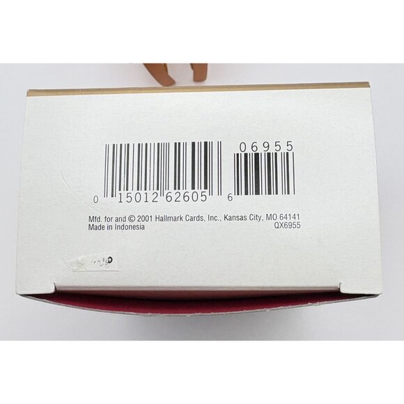 Hallmark Keepsake Mrs. Claus's Chair Christmas Ornament 2001 Quilt White Cat - Picture 11 of 12